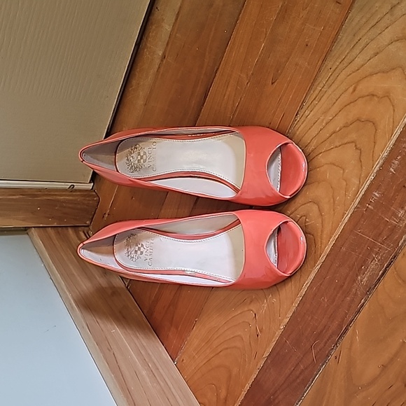 Vince Camuto Women's Berit Peep-Toe Pump "coral reef" color 🪸 - Picture 1 of 10